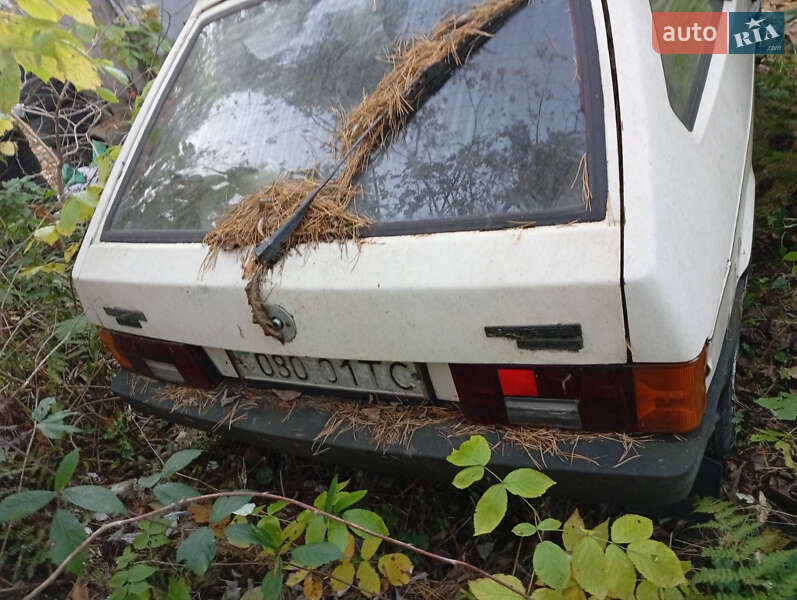 Хэтчбек ВАЗ / Lada 2108 1996 в Львове фото 4 Хэтчбек ВАЗ / Lada 2108 1996 в Львове