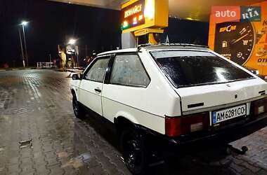 Хэтчбек ВАЗ 2108 1993 в Житомире