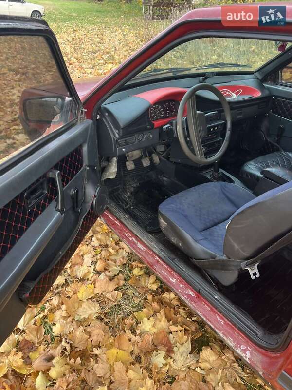 Хэтчбек ВАЗ / Lada 2108 1992 в Луцке фото 3 Хэтчбек ВАЗ / Lada 2108 1992 в Луцке