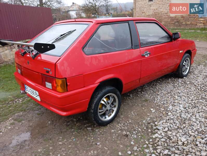 Хэтчбек ВАЗ / Lada 2108 1988 в Теребовле