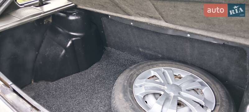 Хэтчбек ВАЗ / Lada 2108 1997 в Полтаве фото 10 Хэтчбек ВАЗ / Lada 2108 1997 в Полтаве