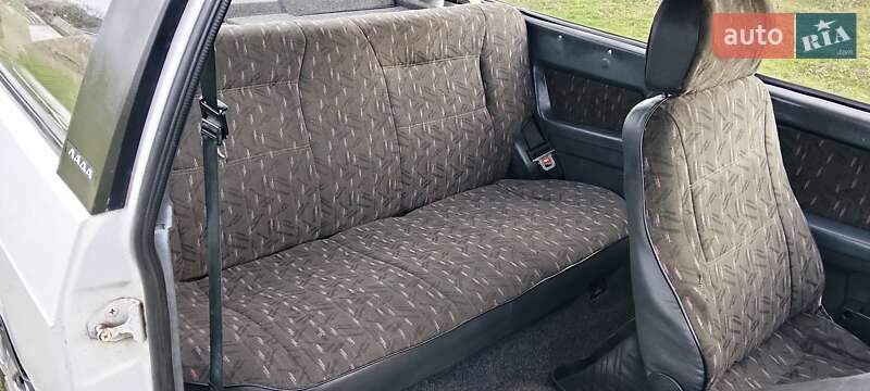 Хэтчбек ВАЗ / Lada 2108 1997 в Полтаве фото 12 Хэтчбек ВАЗ / Lada 2108 1997 в Полтаве