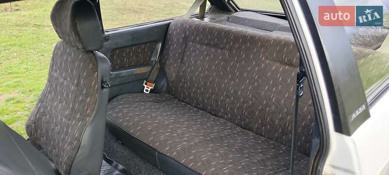 Хэтчбек ВАЗ / Lada 2108 1997 в Полтаве фото 13 Хэтчбек ВАЗ / Lada 2108 1997 в Полтаве
