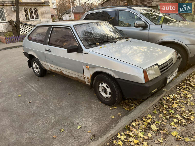 Хэтчбек ВАЗ / Lada 2108 1998 в Чернигове фото 2 Хэтчбек ВАЗ / Lada 2108 1998 в Чернигове