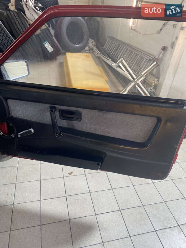 Хетчбек ВАЗ / Lada 2108 1993 в Львові