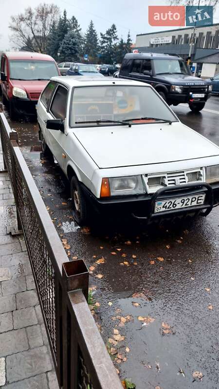Хэтчбек ВАЗ / Lada 2108 1988 в Ужгороде
