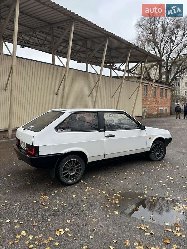 Хэтчбек ВАЗ / Lada 2108 1990 в Краснокутске фото 8 Хэтчбек ВАЗ / Lada 2108 1990 в Краснокутске