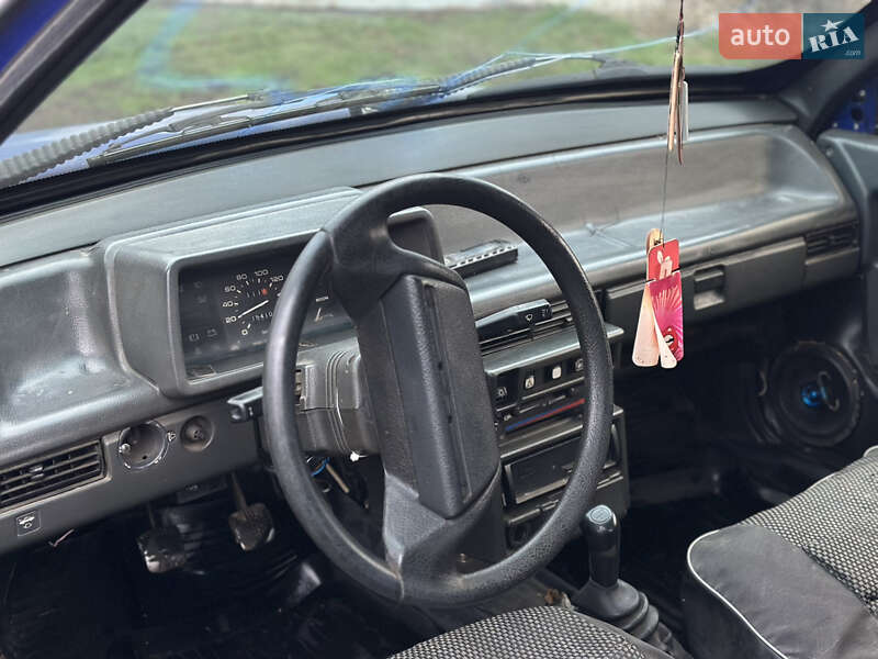 Хетчбек ВАЗ / Lada 2108 1989 в Краснокутську