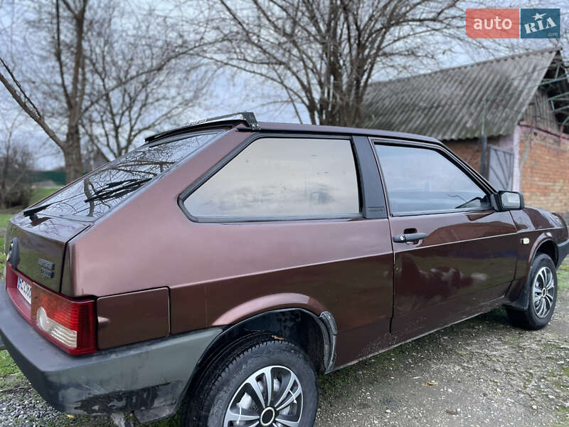 Хэтчбек ВАЗ / Lada 2108 1988 в Кривом Роге