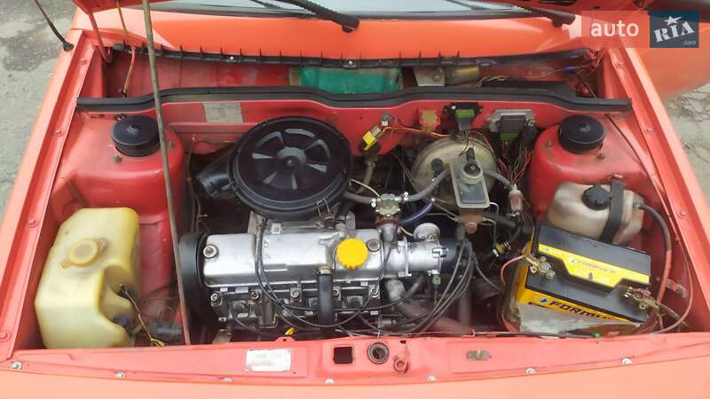 Хэтчбек ВАЗ / Lada 2108 1992 в Черкассах