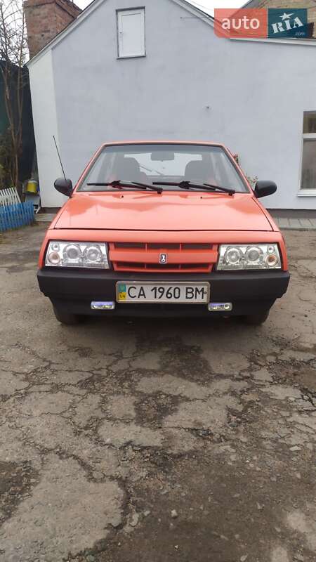 Хэтчбек ВАЗ / Lada 2108 1992 в Черкассах