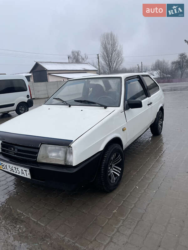 Хэтчбек ВАЗ / Lada 2108 1992 в Белогорье фото 2 Хэтчбек ВАЗ / Lada 2108 1992 в Белогорье