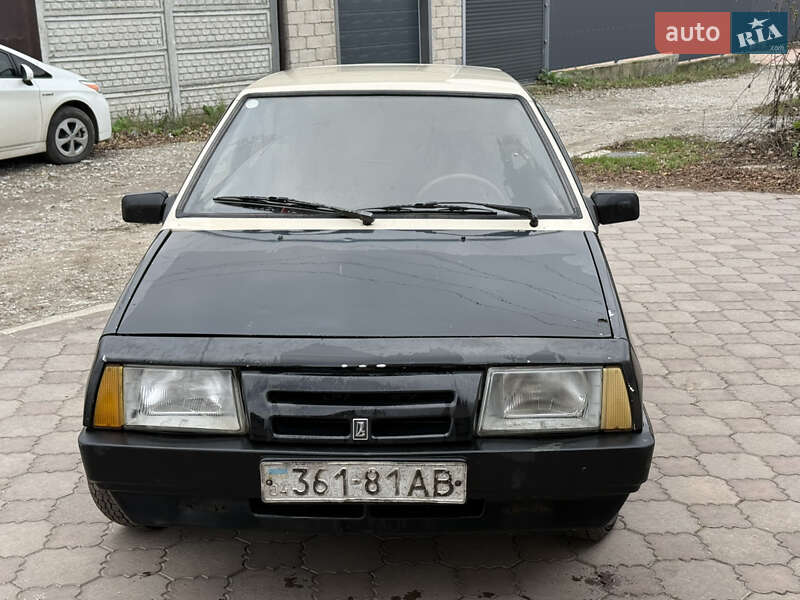 Хетчбек ВАЗ / Lada 2108 1988 в Дніпрі фото 2 Хетчбек ВАЗ / Lada 2108 1988 в Дніпрі