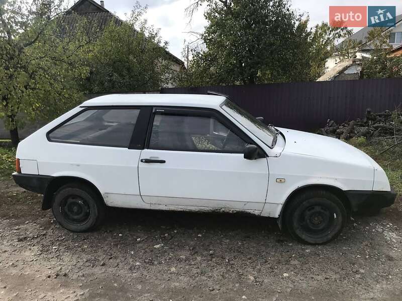Хэтчбек ВАЗ / Lada 2108 1992 в Черкассах