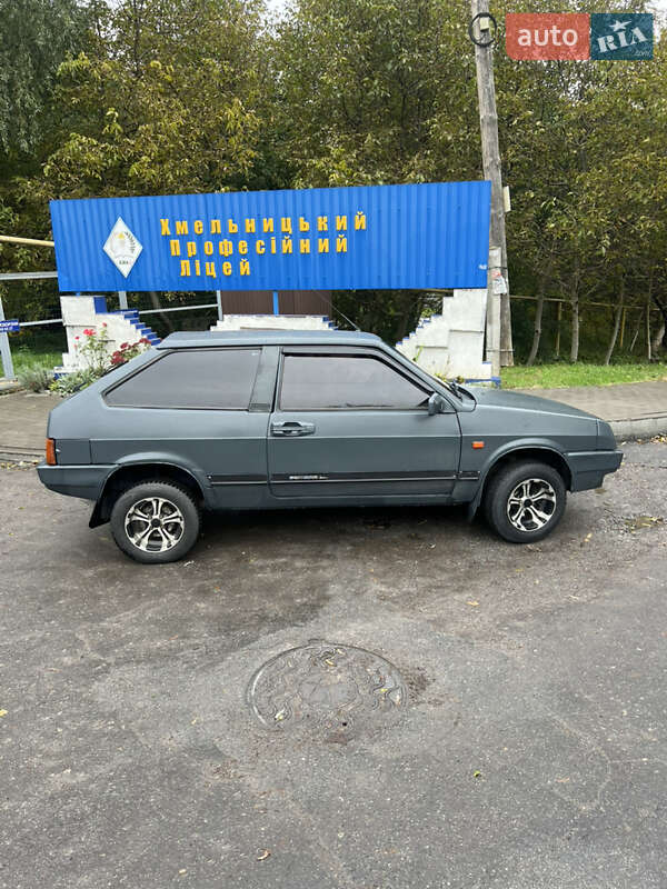 Хетчбек ВАЗ / Lada 2108 1988 в Хмельницькому