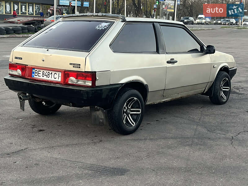 Хетчбек ВАЗ / Lada 2108 1991 в Миколаєві