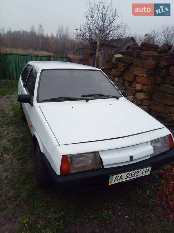 Хетчбек ВАЗ / Lada 2108 1990 в Чернігові
