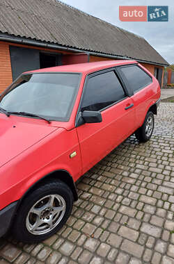 Хэтчбек ВАЗ 2108 1993 в Ромнах