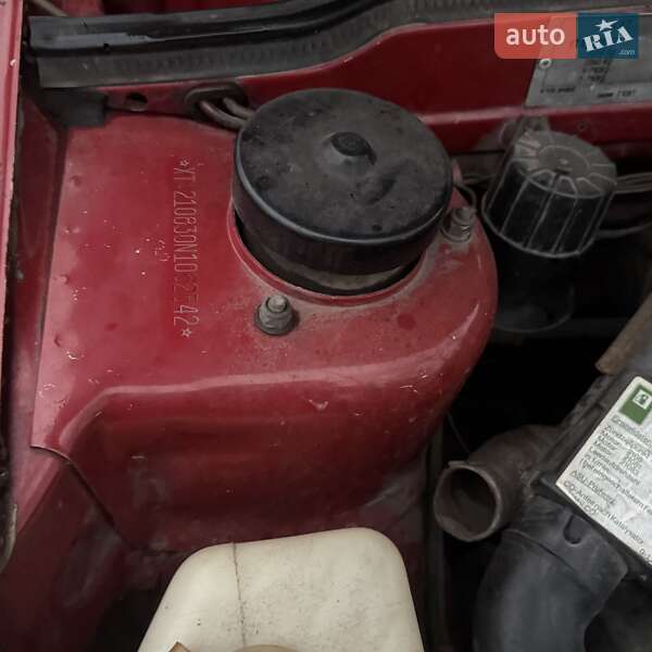 Хэтчбек ВАЗ / Lada 2108 1992 в Днепре