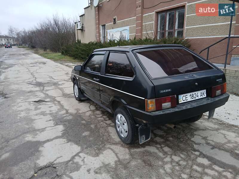 Хэтчбек ВАЗ / Lada 2108 1990 в Хотине фото 4 Хэтчбек ВАЗ / Lada 2108 1990 в Хотине