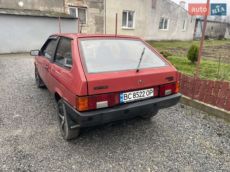 Хэтчбек ВАЗ / Lada 2108 1994 в Золочеве