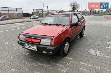 Хэтчбек ВАЗ 2108 1990 в Ивано-Франковске
