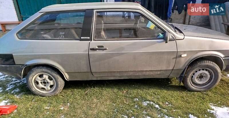 Хэтчбек ВАЗ / Lada 2108 1986 в Меденичах