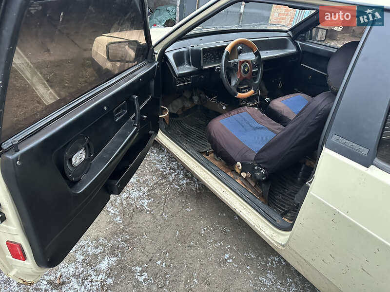Хэтчбек ВАЗ / Lada 2108 1988 в Онуфриевке фото 10 Хэтчбек ВАЗ / Lada 2108 1988 в Онуфриевке