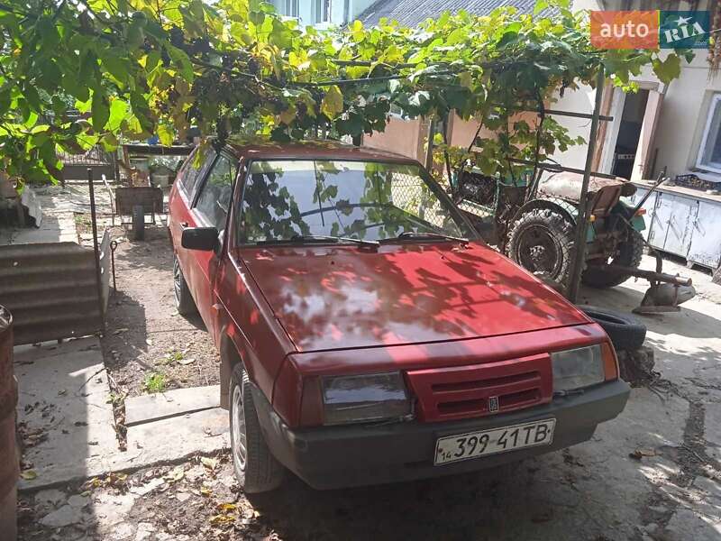 Хэтчбек ВАЗ / Lada 2108 1991 в Стрые фото 4 Хэтчбек ВАЗ / Lada 2108 1991 в Стрые