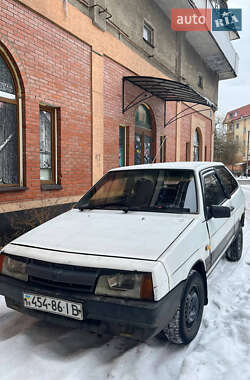 Хэтчбек ВАЗ 2108 1992 в Коломые