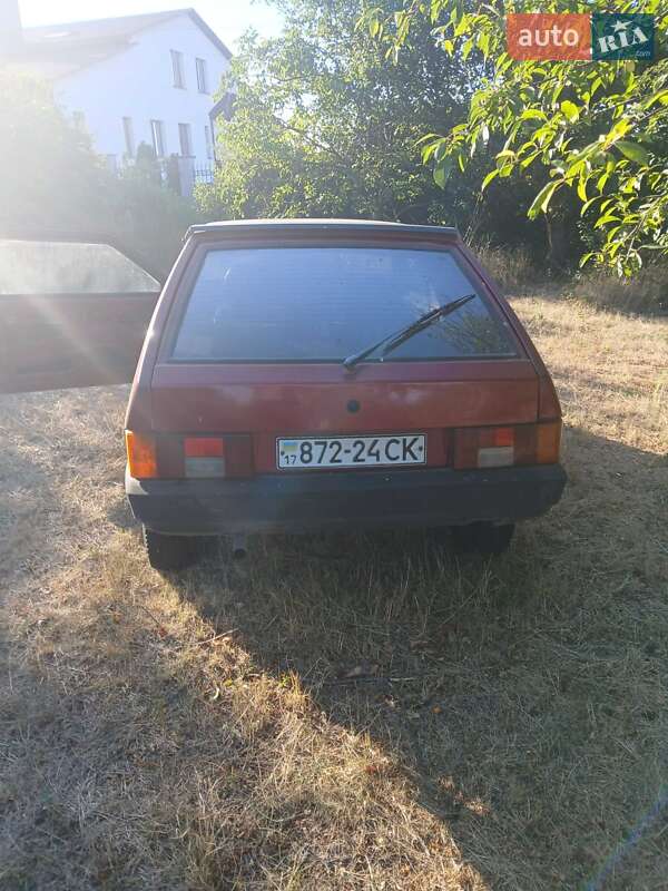 Хэтчбек ВАЗ / Lada 2108 1991 в Одессе фото 2 Хэтчбек ВАЗ / Lada 2108 1991 в Одессе
