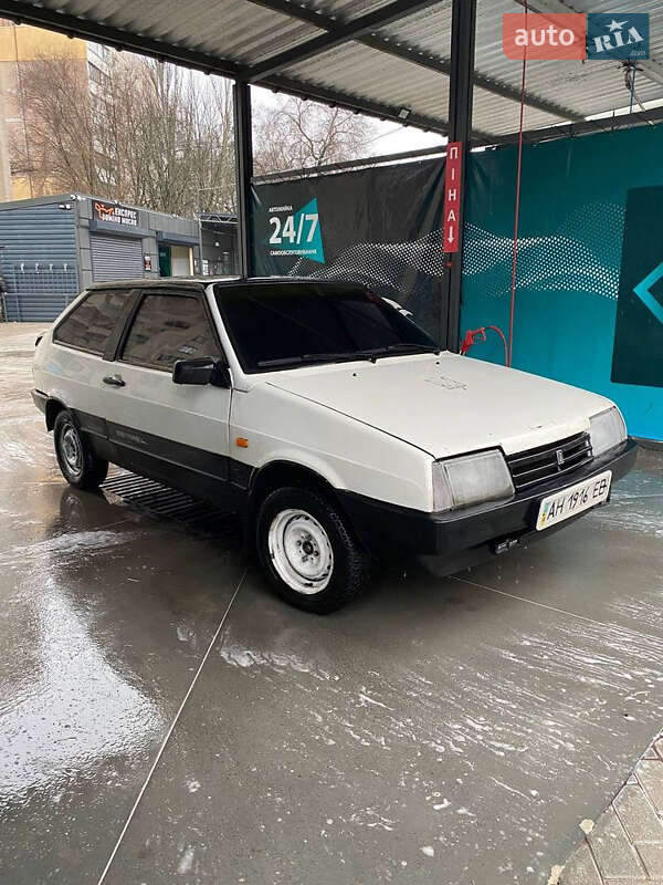 Хэтчбек ВАЗ / Lada 2108 1991 в Запорожье фото 5 Хэтчбек ВАЗ / Lada 2108 1991 в Запорожье