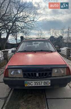 Хэтчбек ВАЗ 2108 1992 в Львове