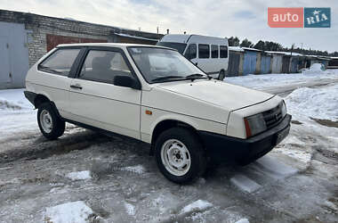 Хэтчбек ВАЗ 2108 1987 в Новояворовске