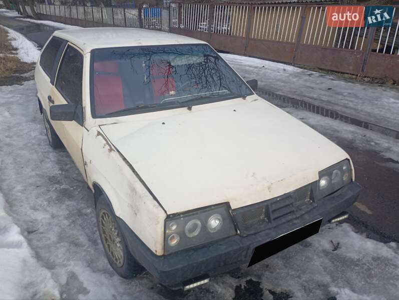 Хэтчбек ВАЗ / Lada 2108 1996 в Умани фото 3 Хэтчбек ВАЗ / Lada 2108 1996 в Умани