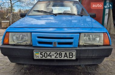 Хетчбек ВАЗ 2108 1992 в Новомосковську