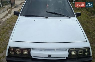 Хэтчбек ВАЗ 2108 1992 в Рогатине