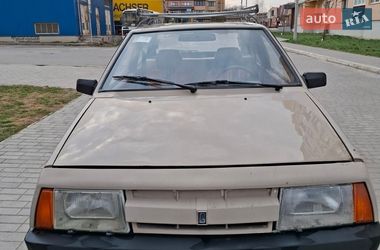 Хэтчбек ВАЗ / Lada 2108 1988 в Каменец-Подольском