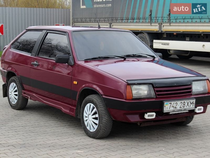 Хэтчбек ВАЗ / Lada 2108 1999 в Кременце фото 6 Хэтчбек ВАЗ / Lada 2108 1999 в Кременце