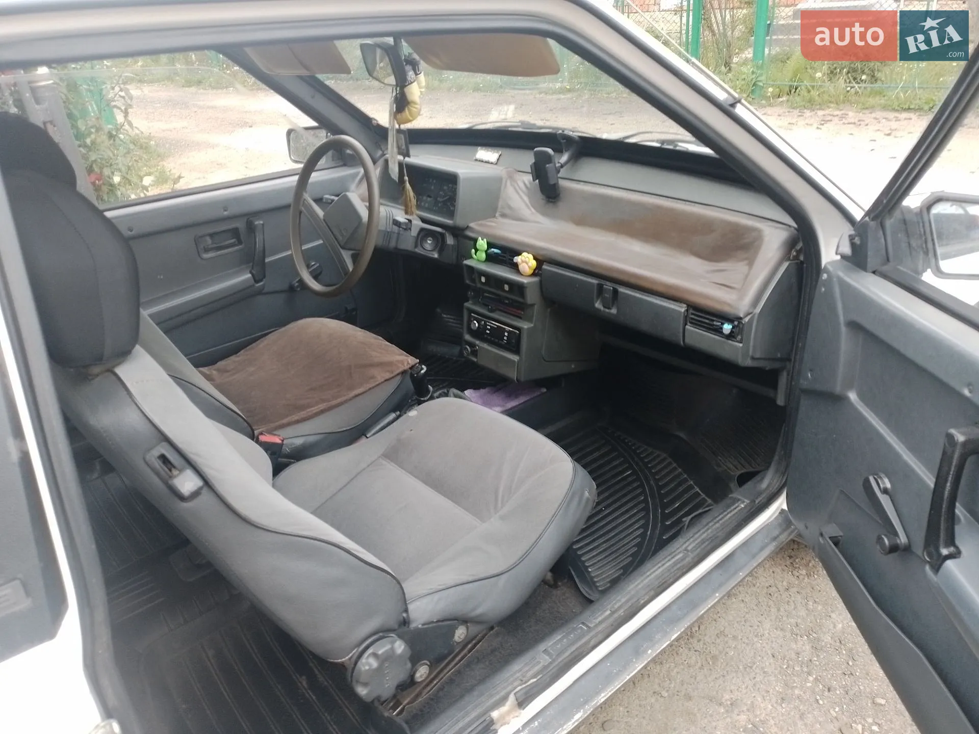 ВАЗ / Lada 2108 1991 VIN XTA210800M0927869 фото оголошення 10 з 21