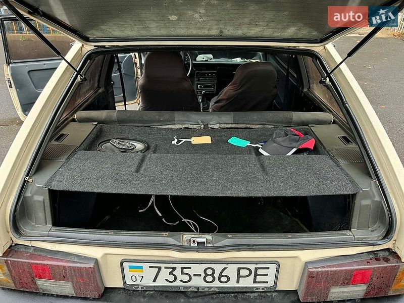 Хэтчбек ВАЗ / Lada 2108 1987 в Мукачево фото 9 Хэтчбек ВАЗ / Lada 2108 1987 в Мукачево