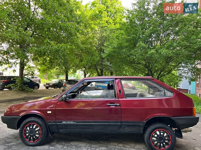 Хэтчбек ВАЗ / Lada 2108 1996 в Житомире