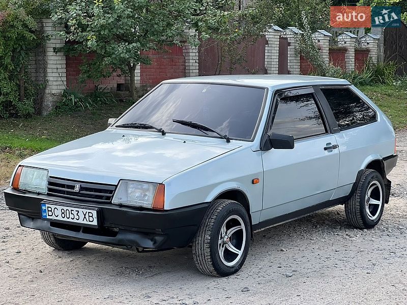 Хетчбек ВАЗ / Lada 2108 2002 в Львові