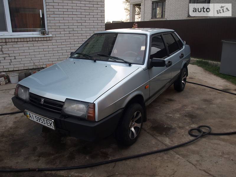Седан ВАЗ / Lada 21099 2000 в Переяславе