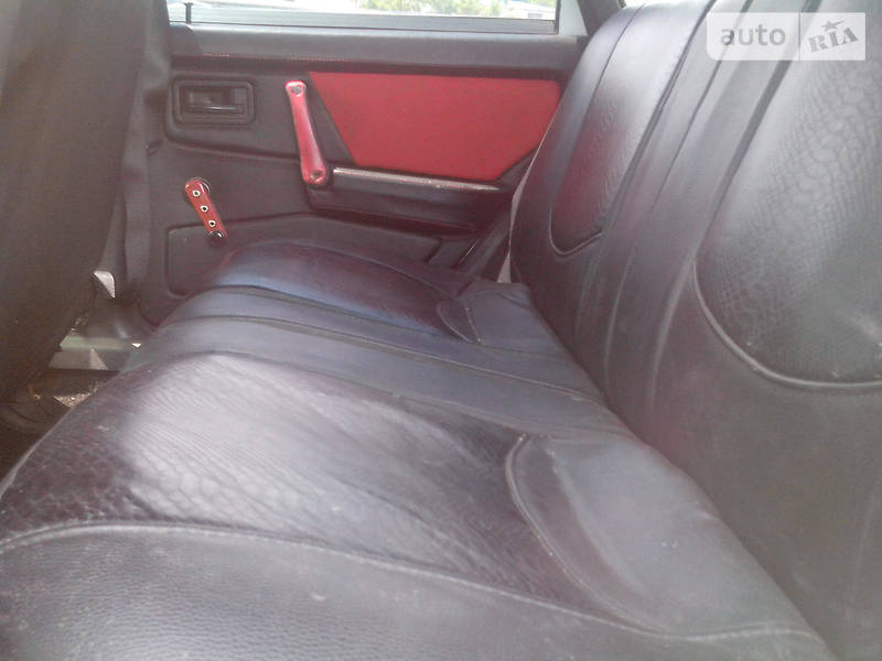 Седан ВАЗ / Lada 21099 1995 в Днепре