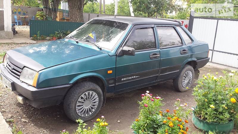 Седан ВАЗ / Lada 21099 1996 в Хотине