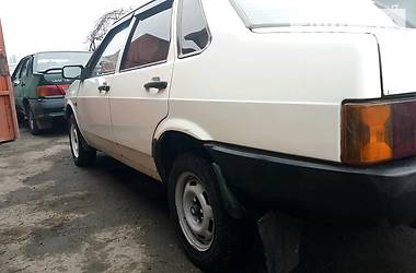 Седан ВАЗ / Lada 21099 1992 в Измаиле