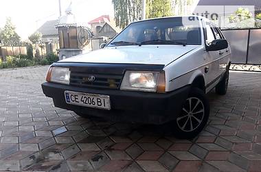 Седан ВАЗ / Lada 21099 1995 в Черновцах