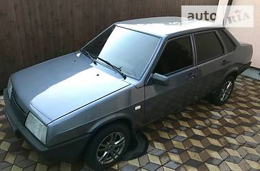 Седан ВАЗ / Lada 21099 2007 в Киеве