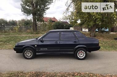 Седан ВАЗ / Lada 21099 1999 в Киеве